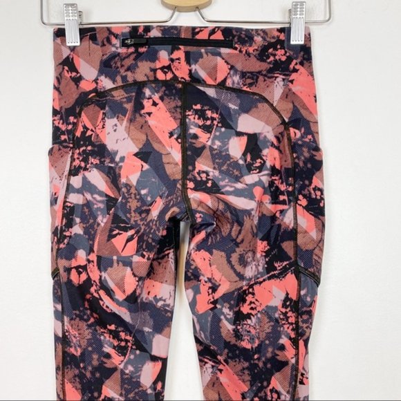 Lululemon | Speed Up Tight 28" Full On Luxtreme Translucence Alpine Size 4 - Picture 7 of 10